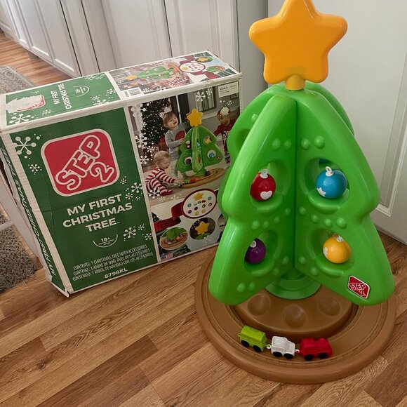Step 2 Christmas Tree My First Toddler Toy Holiday Decoration Ornaments Train - Picture 1 of 11